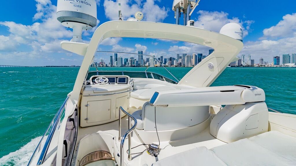 55'Azimut RR7