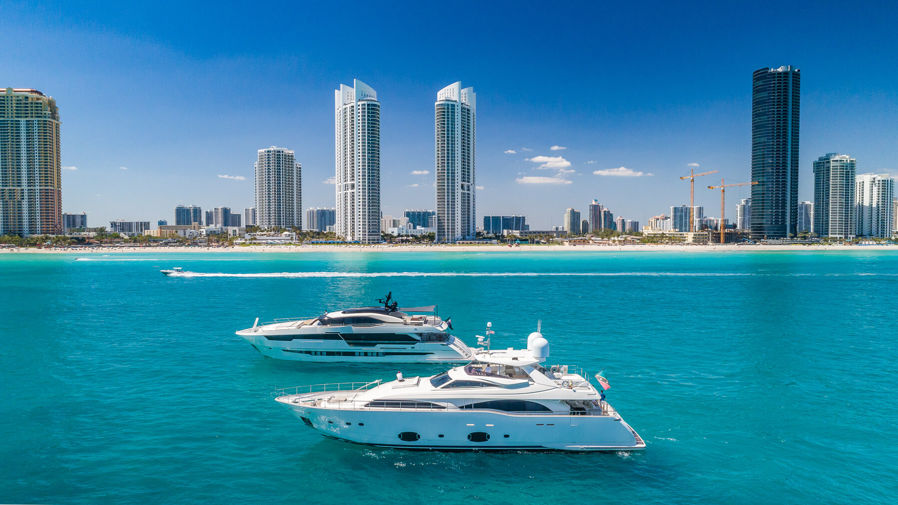 luxury yacht for rent miami beach